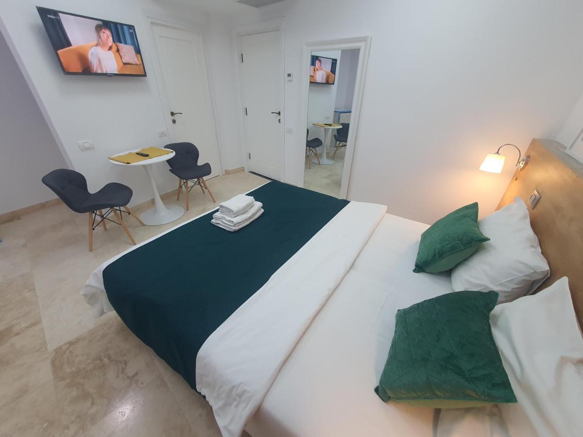 Dacia Residence Apartments บูคาเรสต์ ภายนอก รูปภาพ