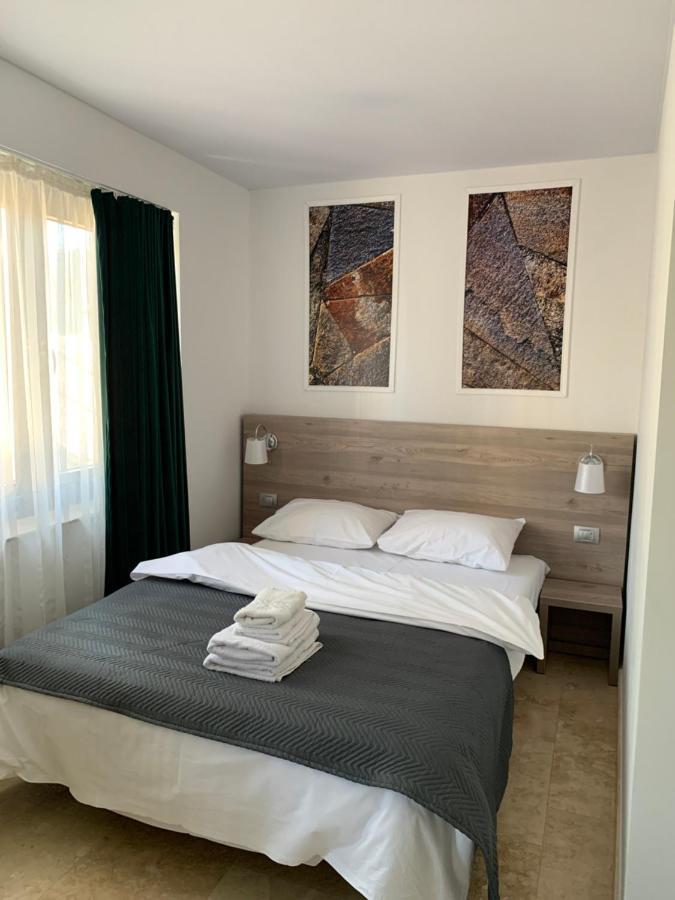 Dacia Residence Apartments บูคาเรสต์ ภายนอก รูปภาพ