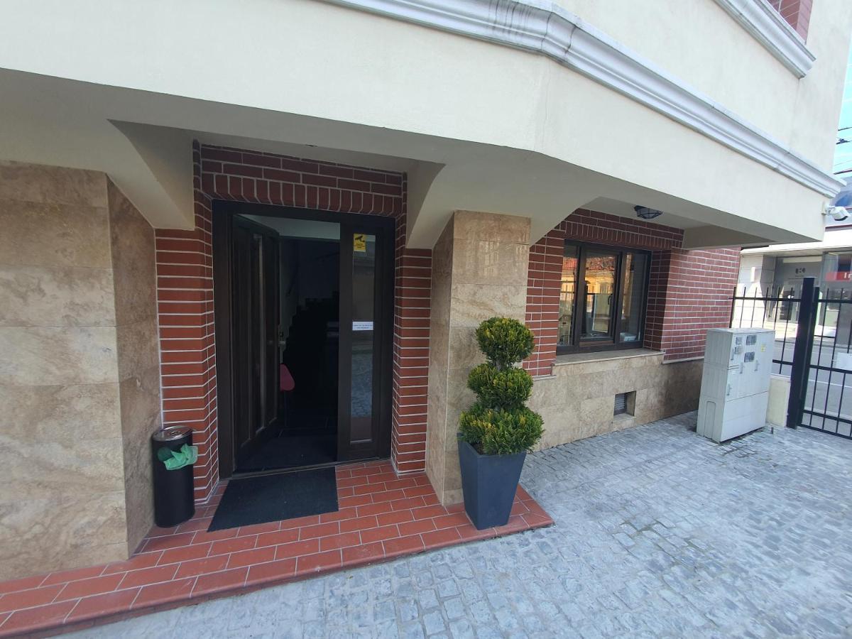 Dacia Residence Apartments บูคาเรสต์ ภายนอก รูปภาพ