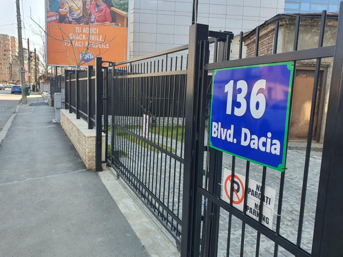 Dacia Residence Apartments บูคาเรสต์ ภายนอก รูปภาพ
